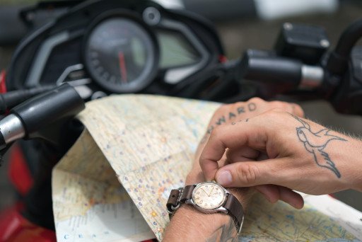The Ultimate Guide to Real-Time Location Tracking: Technologies, Applications, and Best Practices